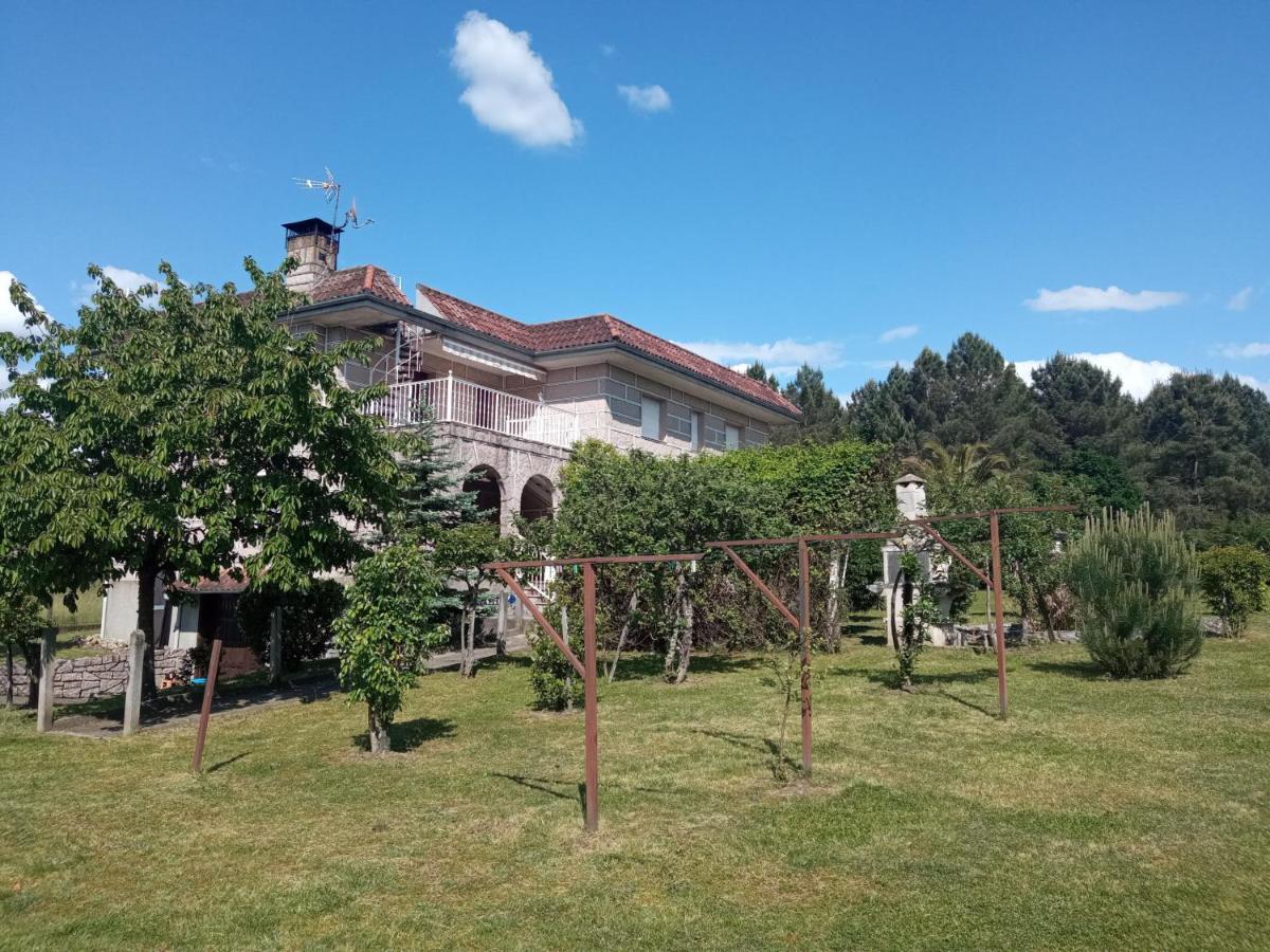 Casa Telizia Guest House Ourense Ngoại thất bức ảnh